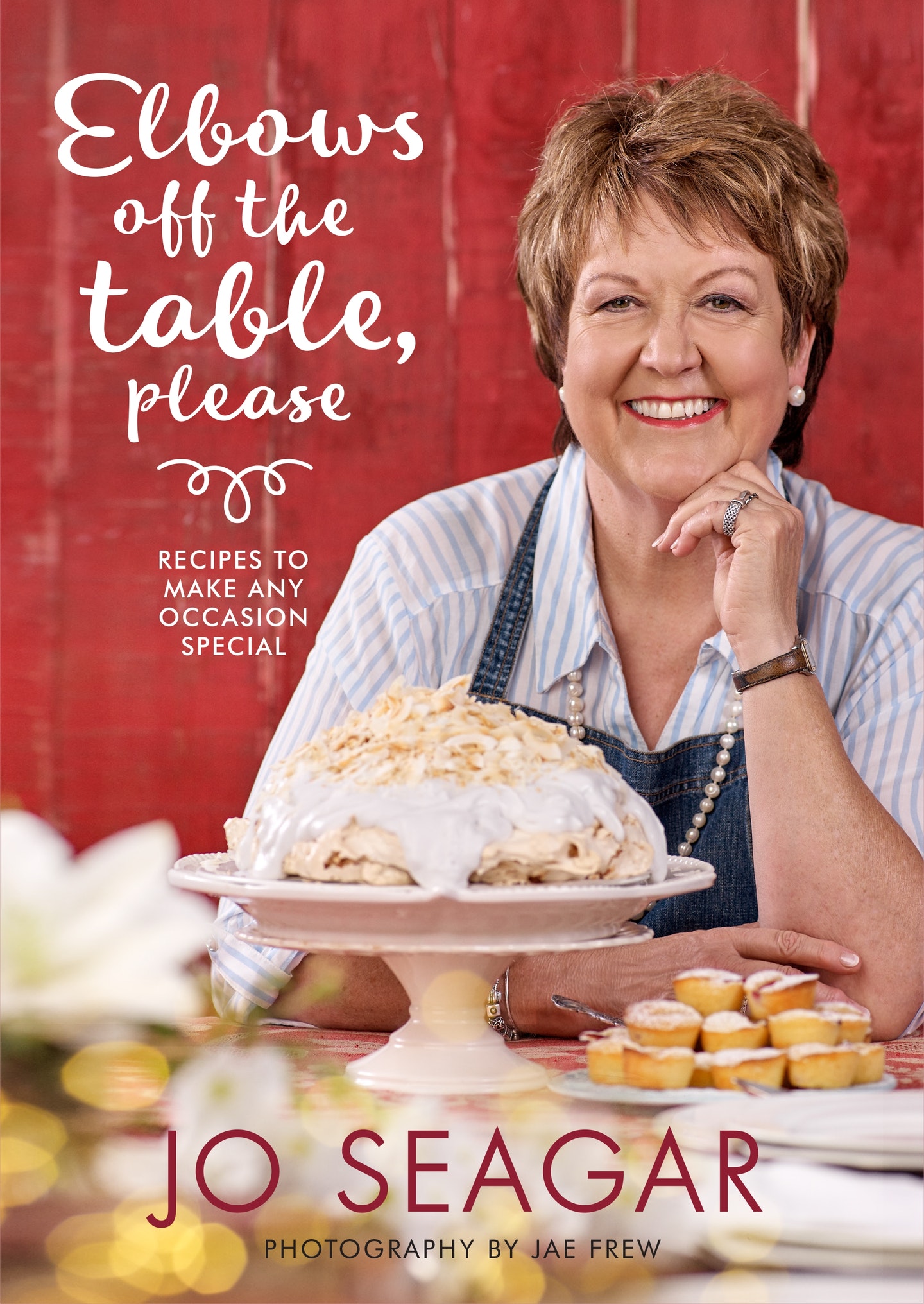 Elbows Off the Table, Please | Penguin Books New Zealand